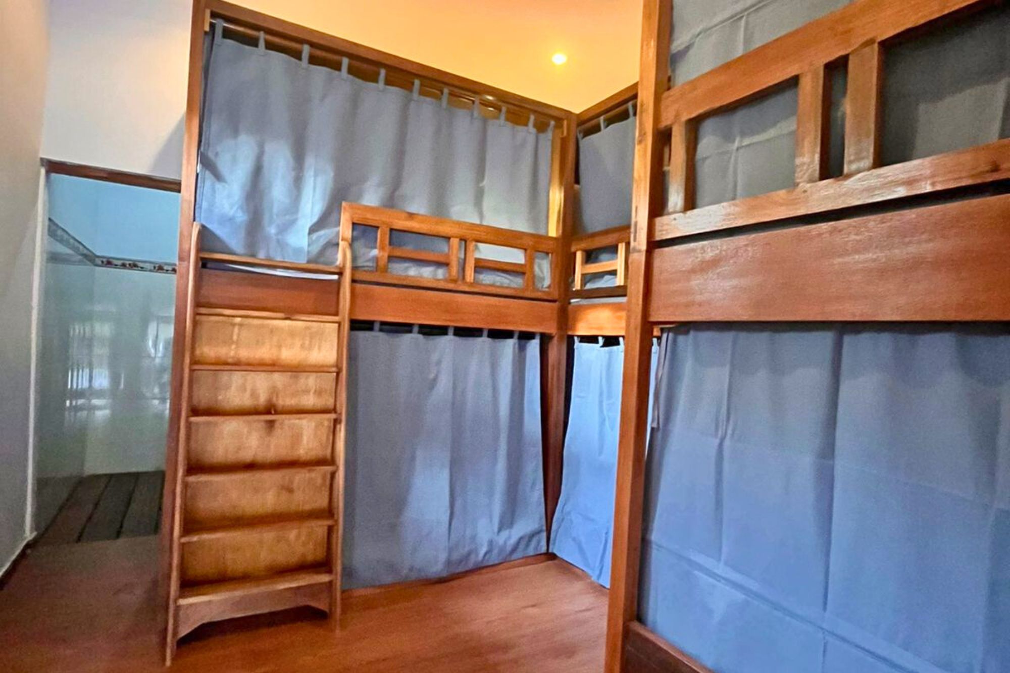 dormitory bunk bed simpang inn hostel